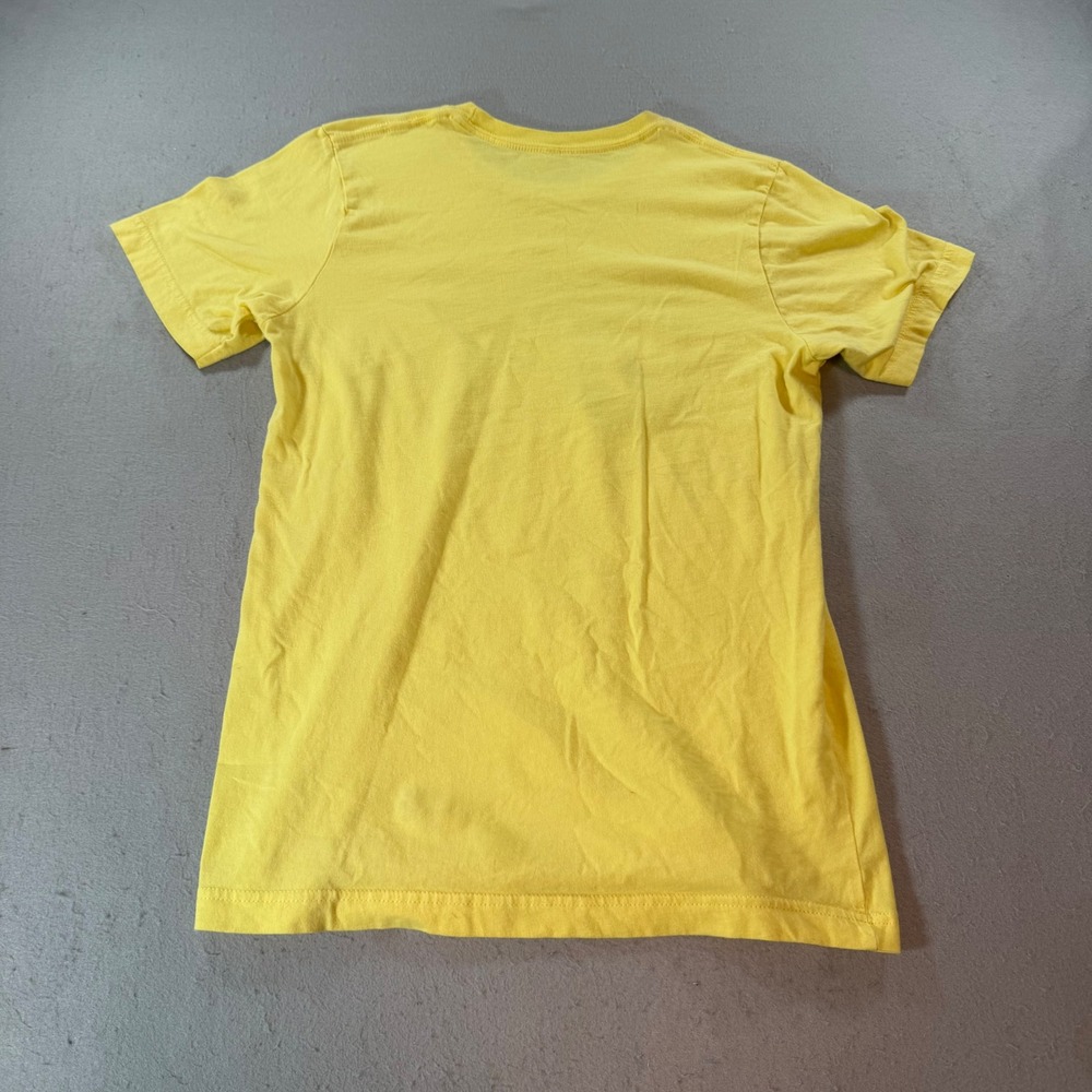 Pacifico Clara Cerveza Beer Graphic T-Shirt Yellow Mens Small S Short Sleeve - Picture 2 of 4